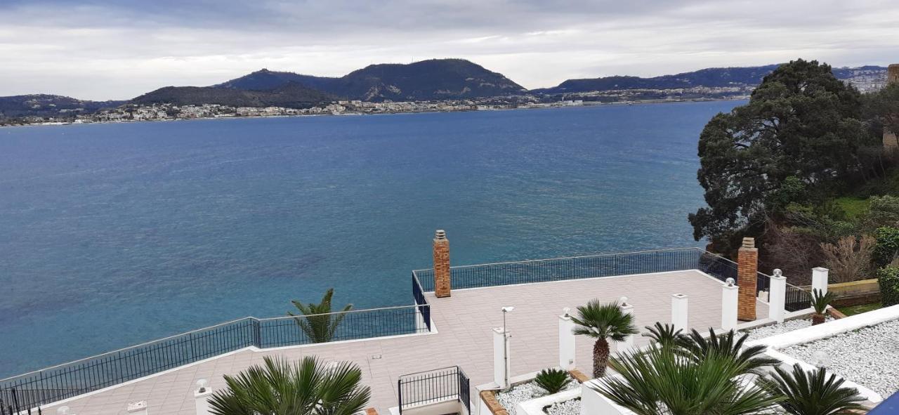 Castello Apartment Bacoli Exterior photo