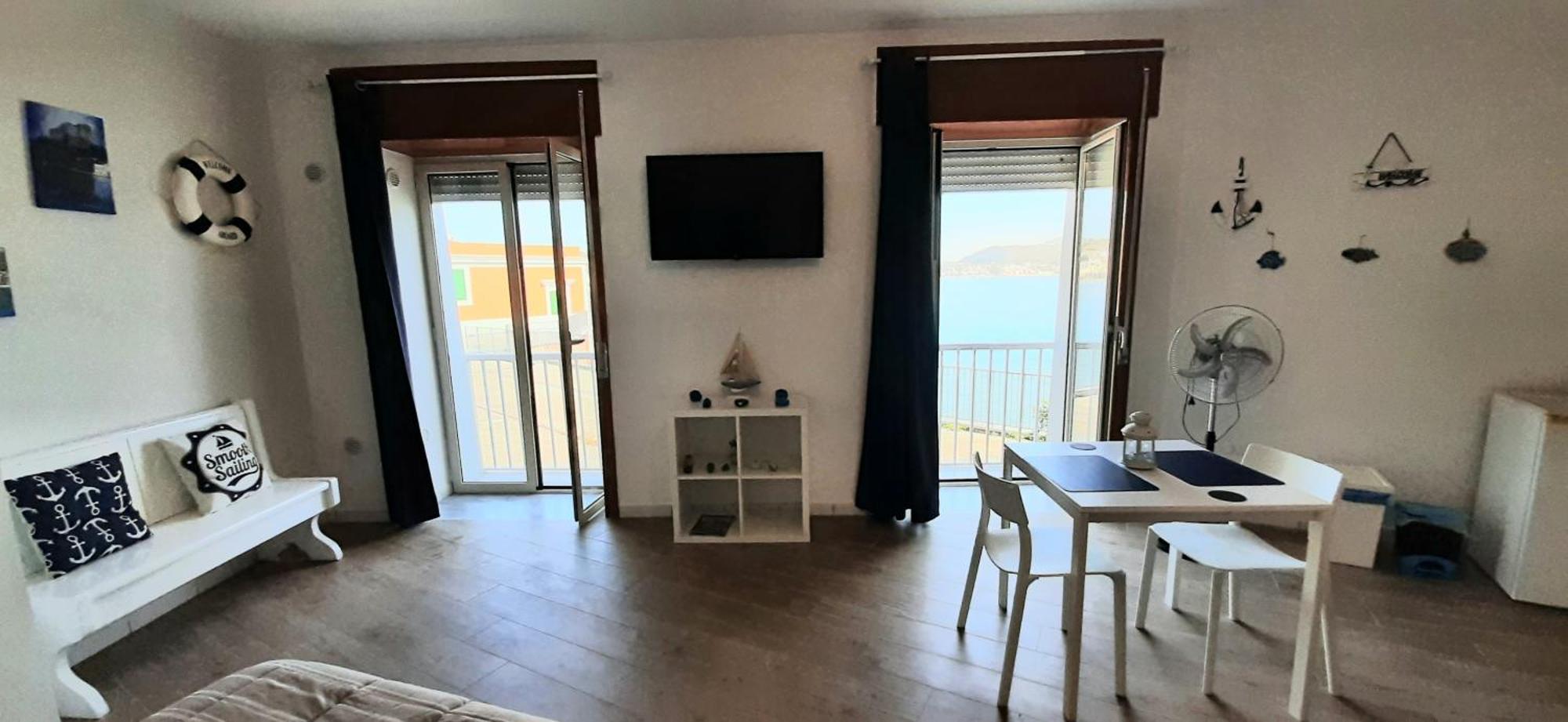 Castello Apartment Bacoli Exterior photo