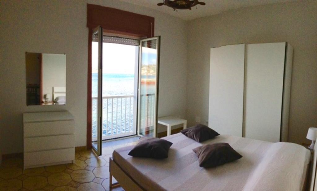 Castello Apartment Bacoli Room photo